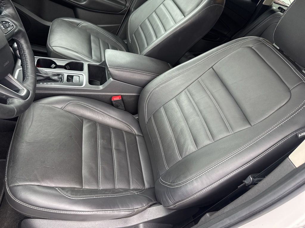 Used 2018 Ford Escape - photo 6