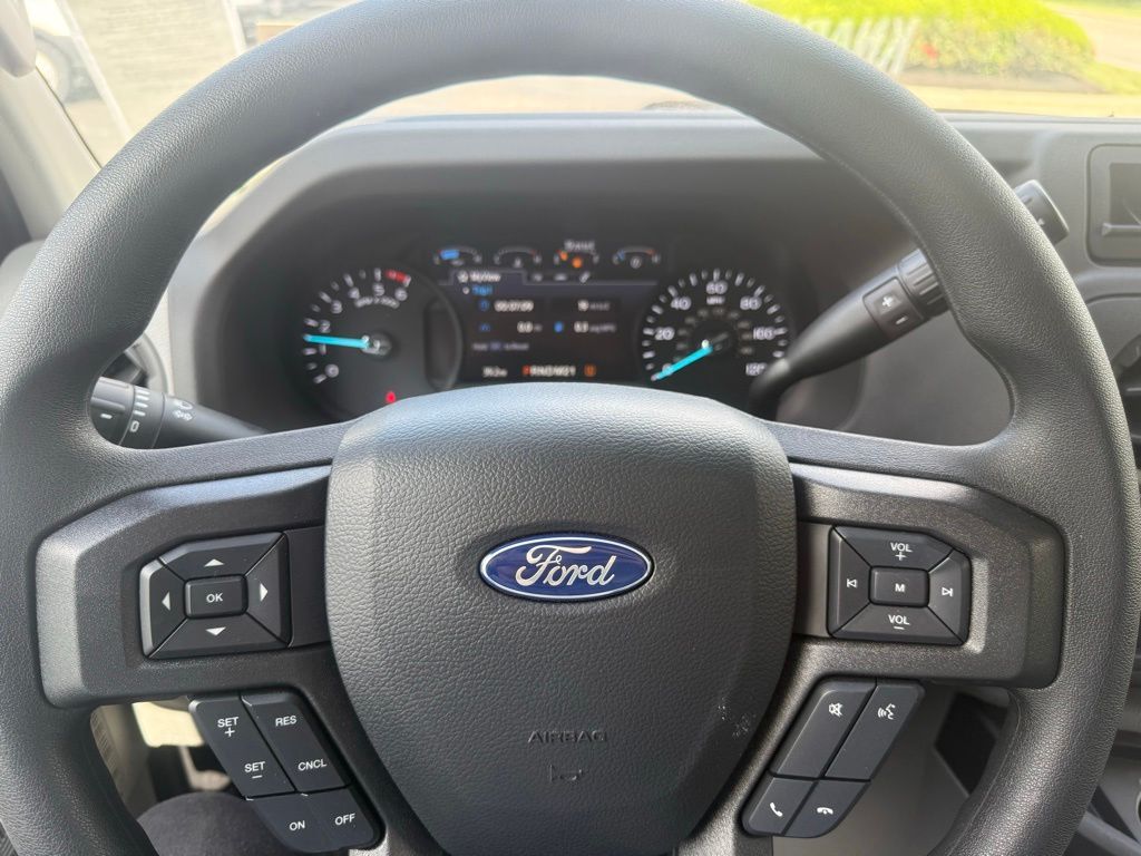New 2026 Ford E-350 - photo 20