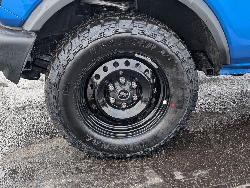 New 2026 Ford Bronco - photo 12
