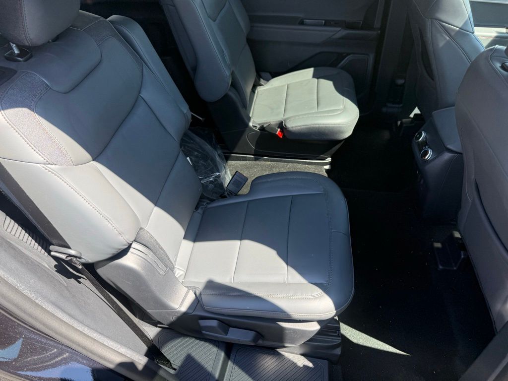 New 2026 Ford Explorer - photo 51