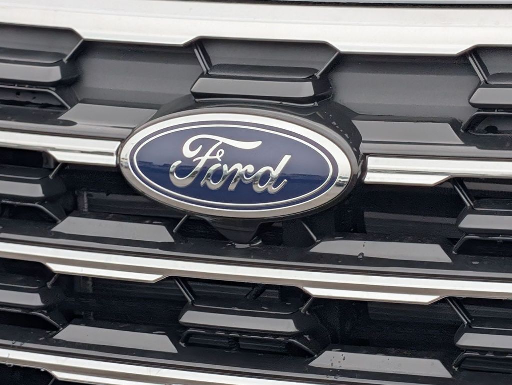 New 2026 Ford Explorer - photo 15