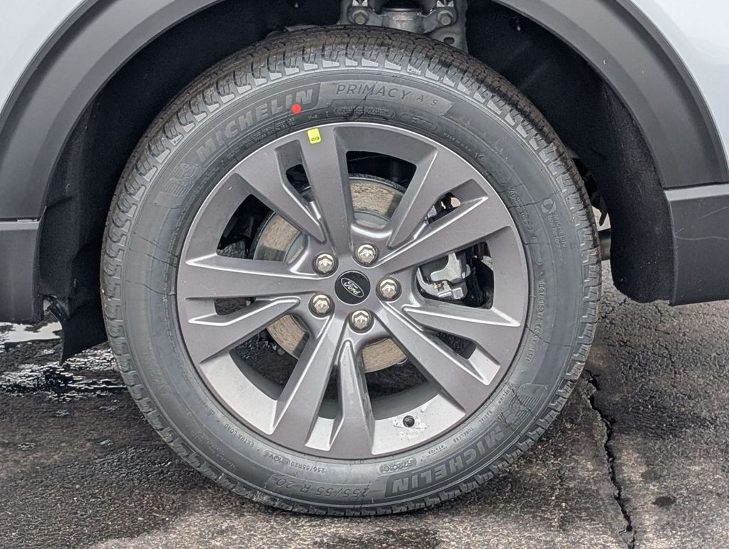 New 2026 Ford Explorer - photo 19
