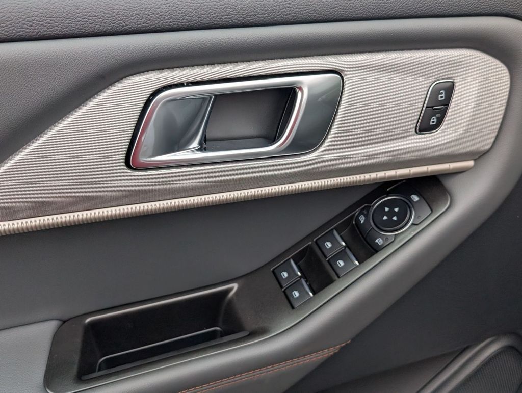 New 2026 Ford Explorer - photo 28