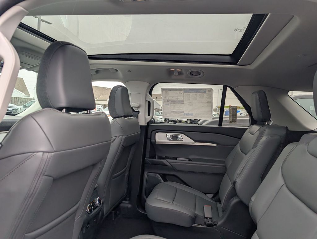 New 2026 Ford Explorer - photo 50