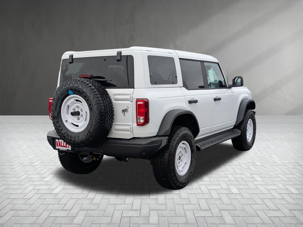 New 2026 Ford Bronco - photo 2