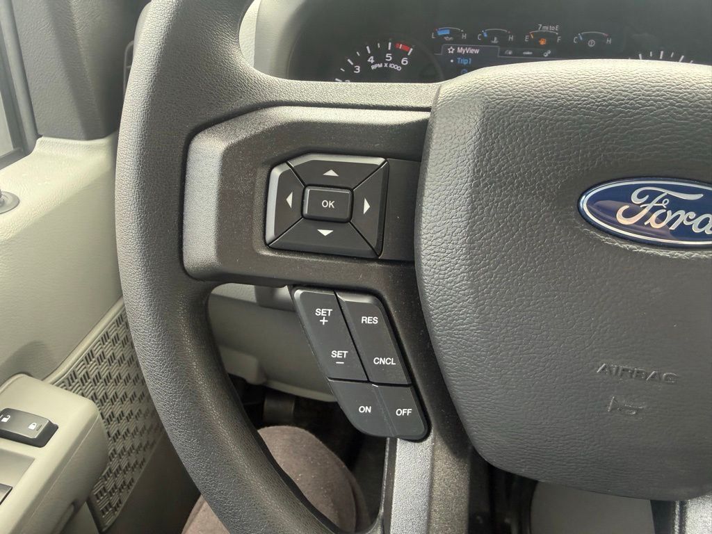 New 2026 Ford E-350 - photo 16