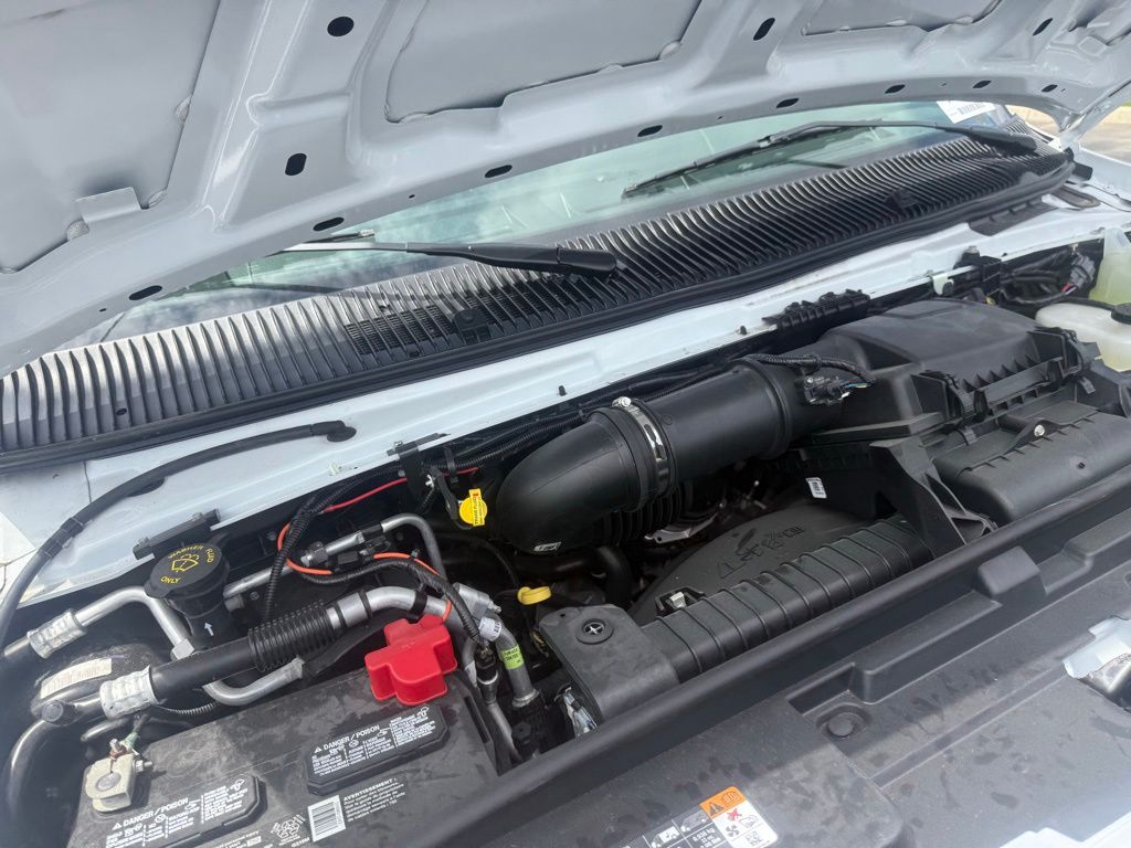 New 2026 Ford E-350 - photo 68