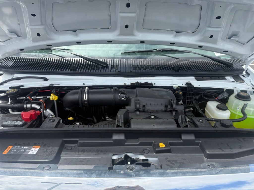 New 2026 Ford E-350 - photo 69