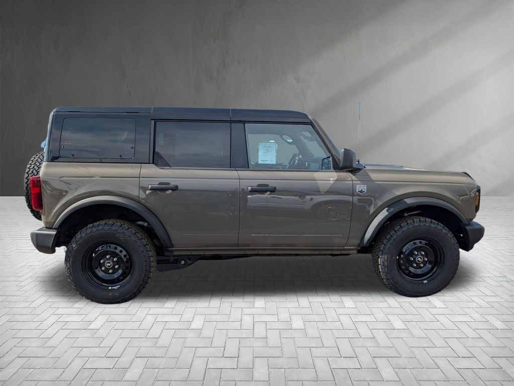 New 2026 Ford Bronco - photo 12