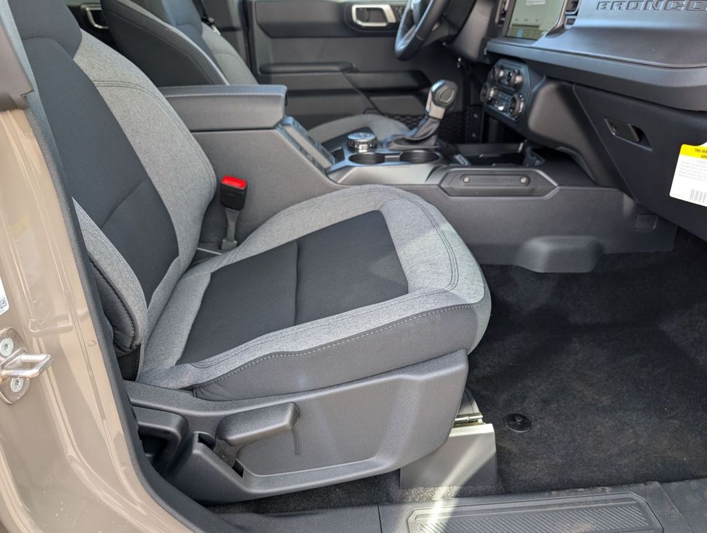 New 2026 Ford Bronco - photo 49