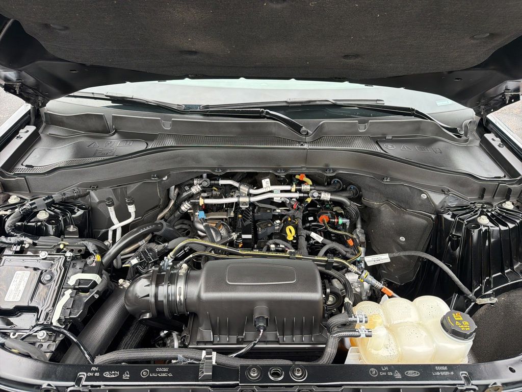 Used 2023 Ford Explorer - photo 34