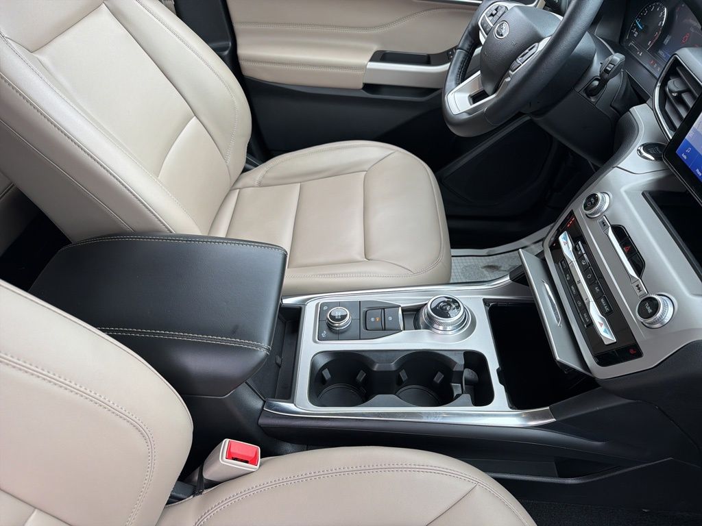 Used 2023 Ford Explorer - photo 40