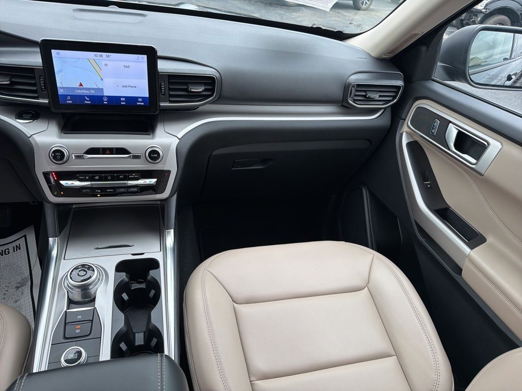 Used 2023 Ford Explorer - photo 9