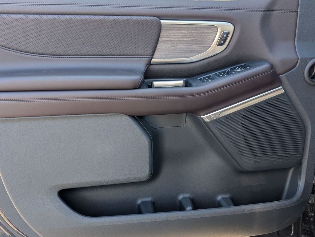 New 2026 Ford Expedition - photo 31