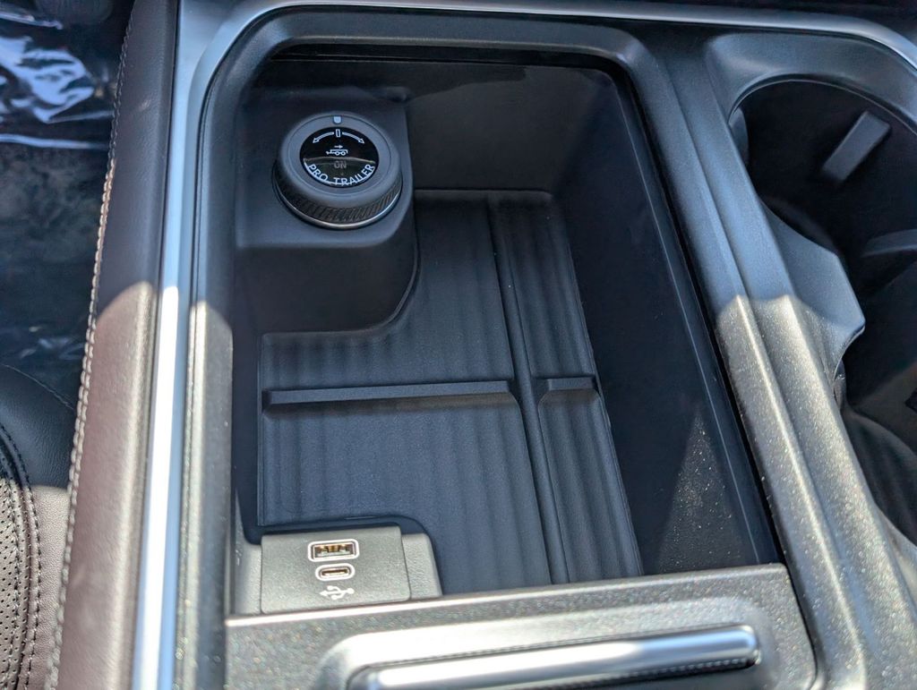 New 2026 Ford Expedition - photo 47
