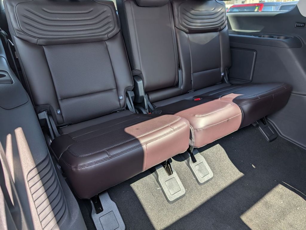 New 2026 Ford Expedition - photo 57