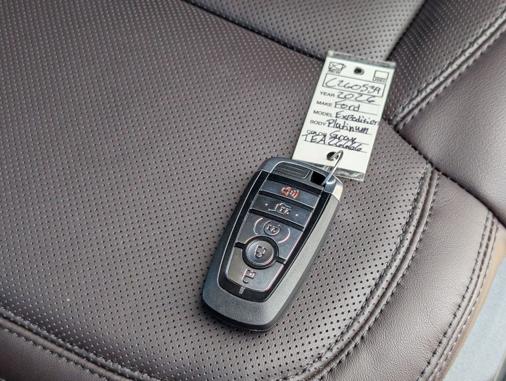 New 2026 Ford Expedition - photo 61