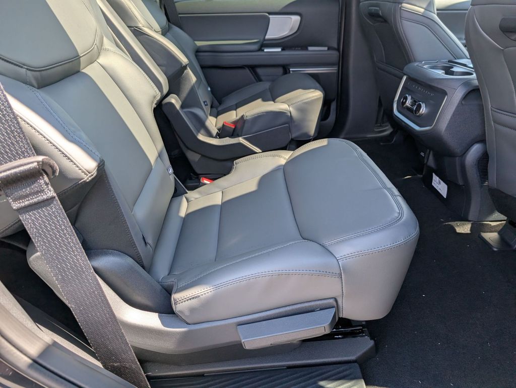 New 2026 Ford Expedition - photo 56