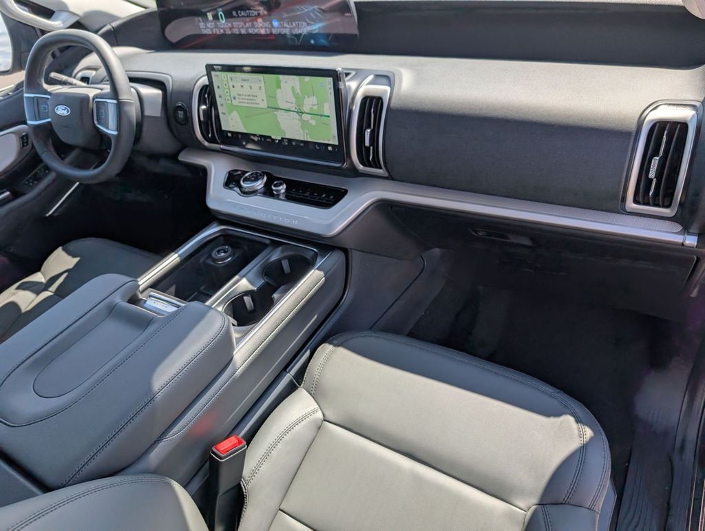 New 2026 Ford Expedition - photo 60