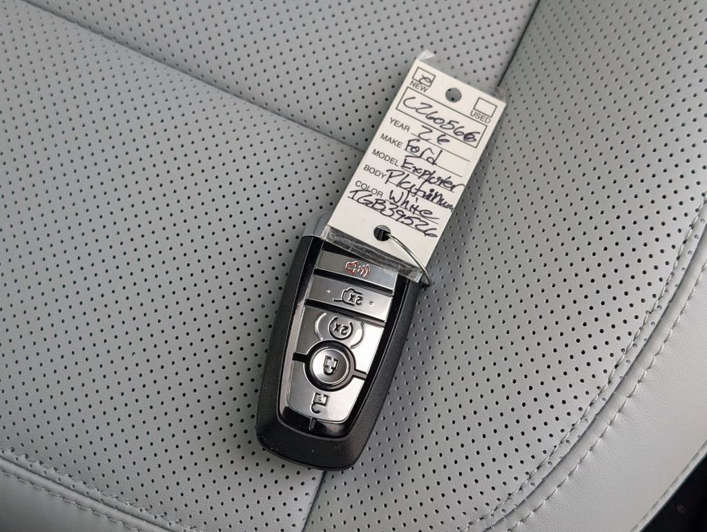New 2026 Ford Explorer - photo 57