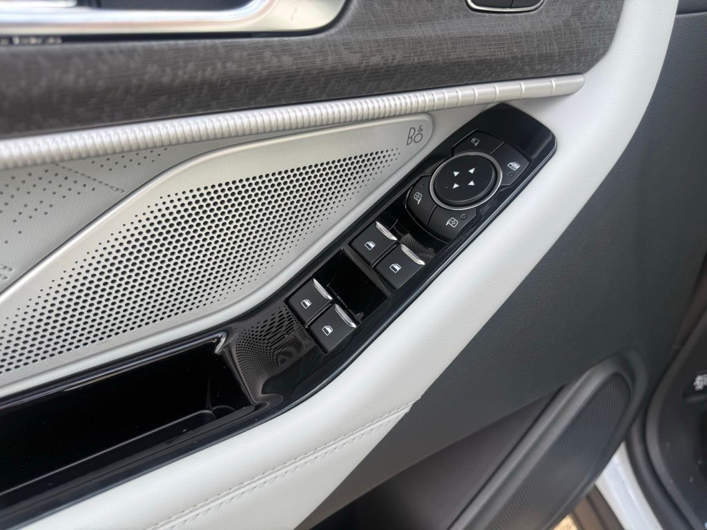New 2026 Ford Explorer - photo 13