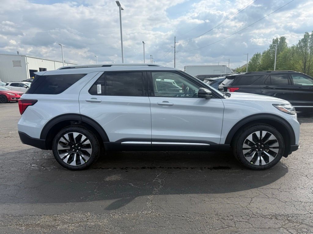 New 2026 Ford Explorer - photo 2