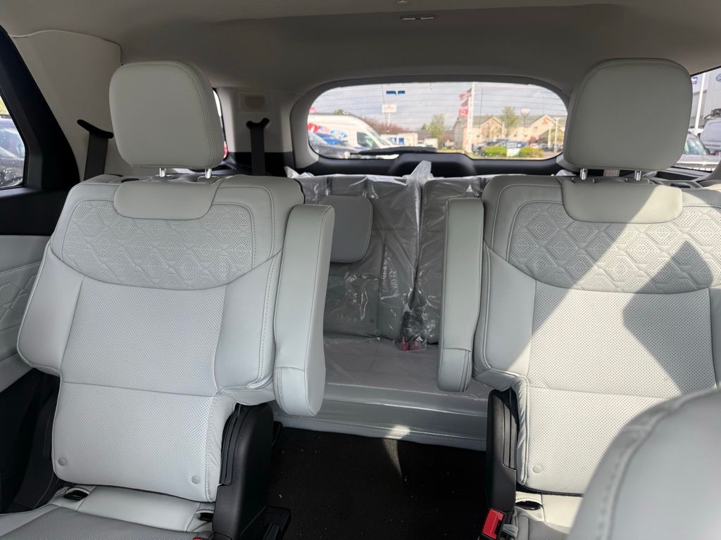 New 2026 Ford Explorer - photo 25