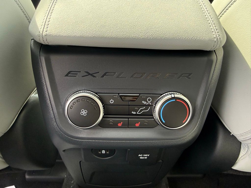 New 2026 Ford Explorer - photo 33