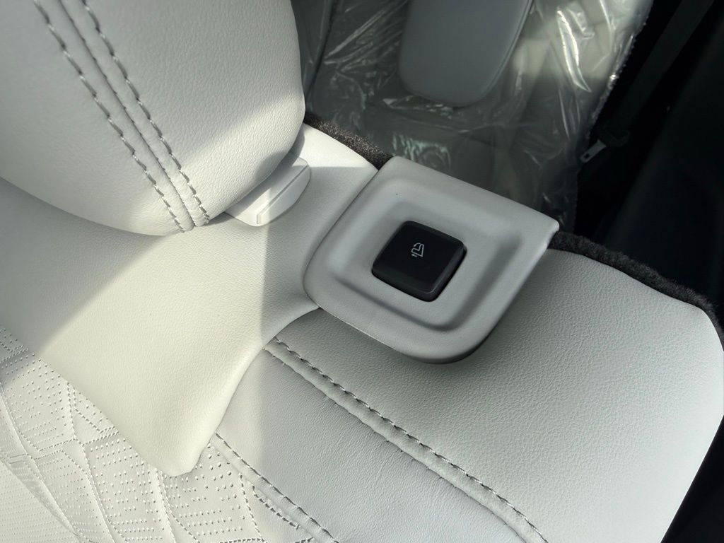 New 2026 Ford Explorer - photo 34