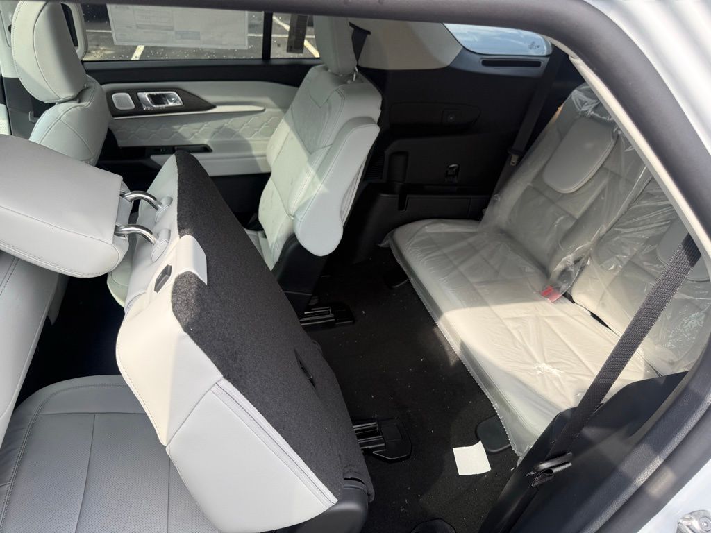 New 2026 Ford Explorer - photo 35