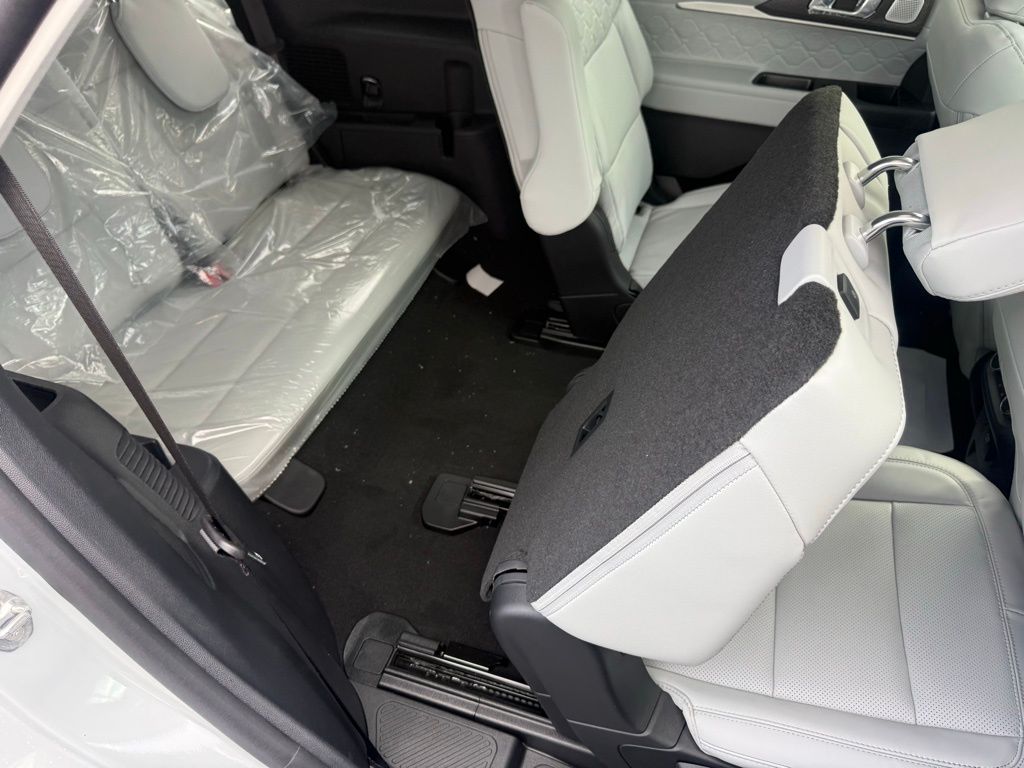 New 2026 Ford Explorer - photo 54