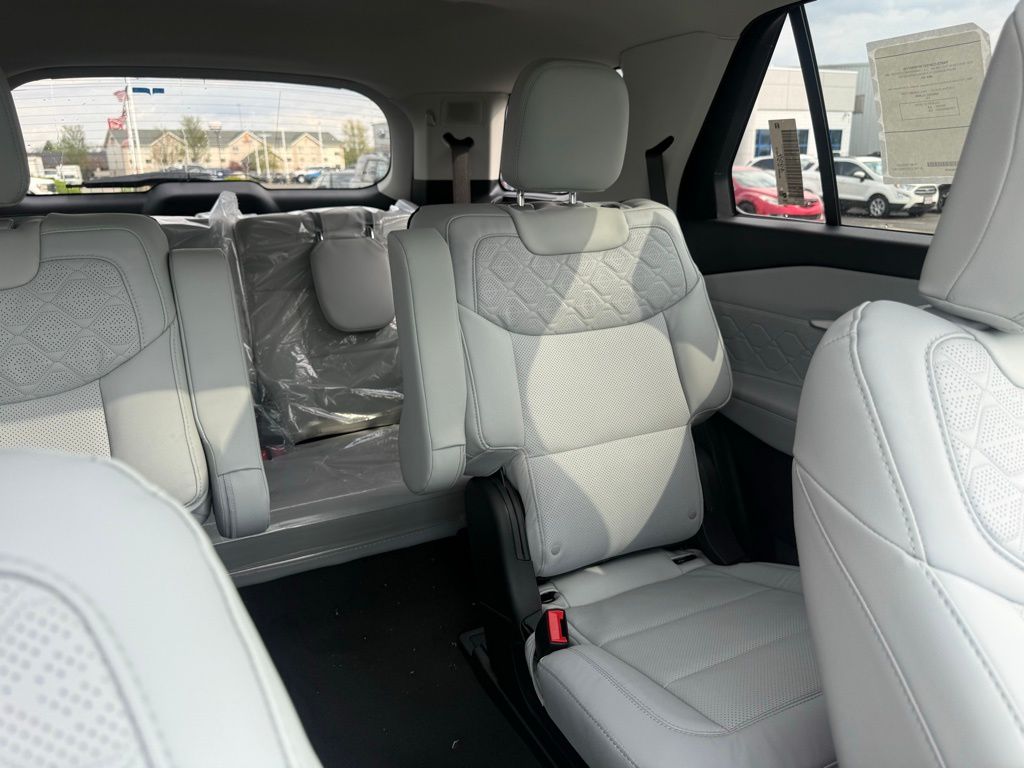 New 2026 Ford Explorer - photo 65