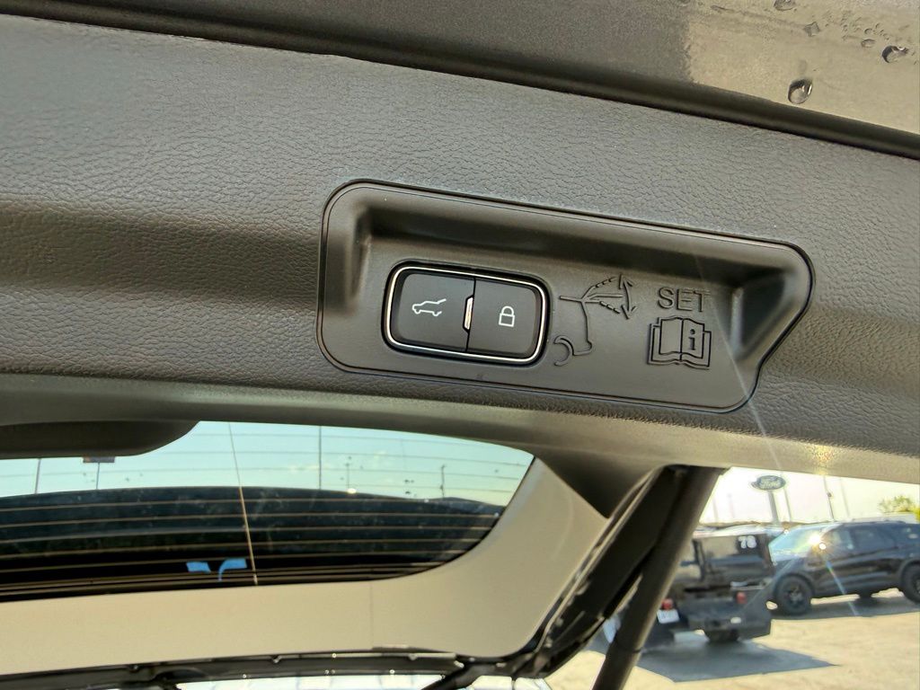 New 2026 Ford Explorer - photo 41
