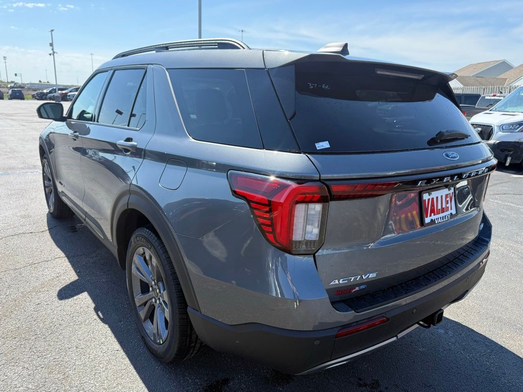 New 2026 Ford Explorer - photo 7