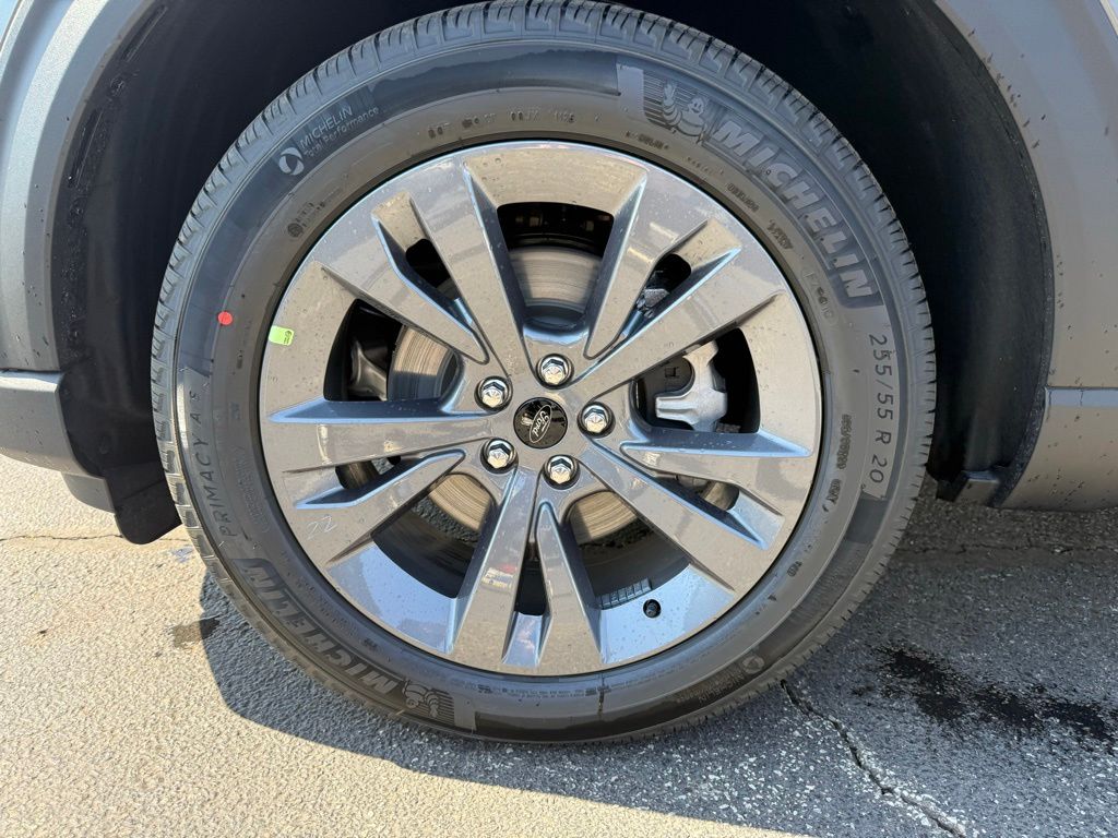 New 2026 Ford Explorer - photo 11