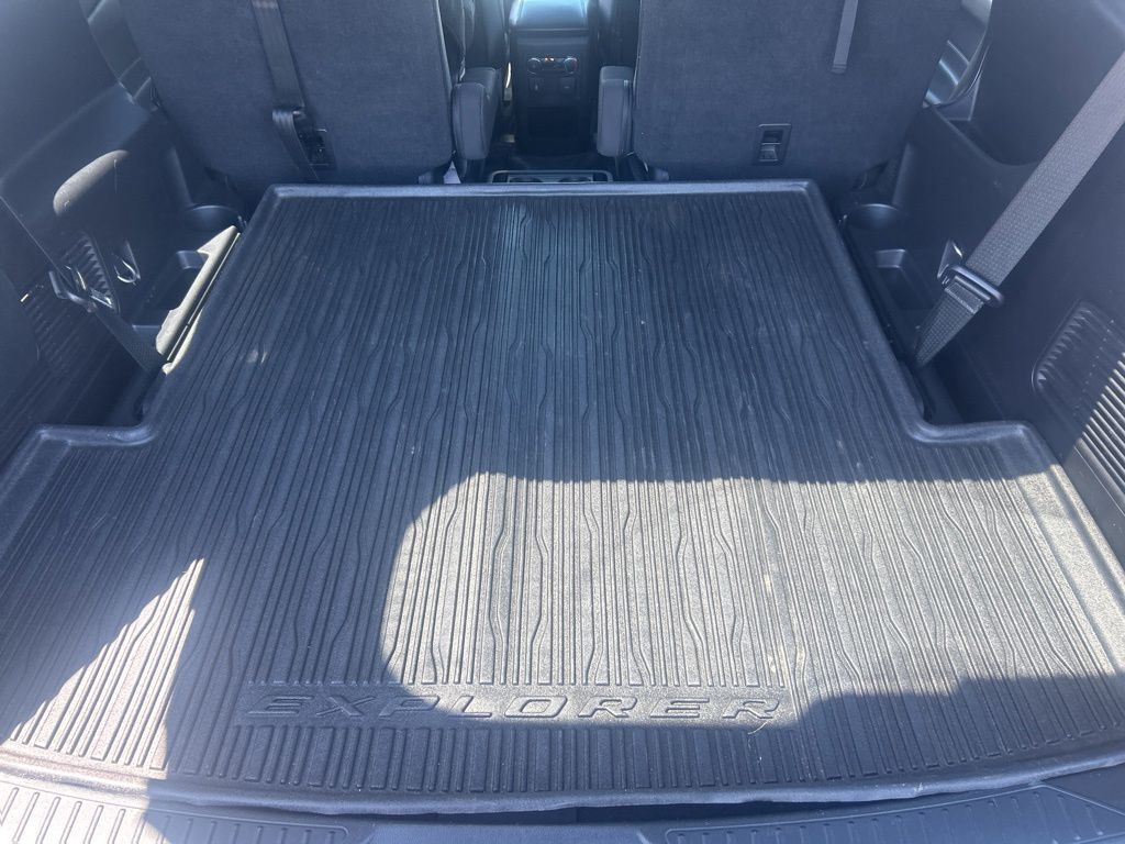 Used 2021 Ford Explorer - photo 27
