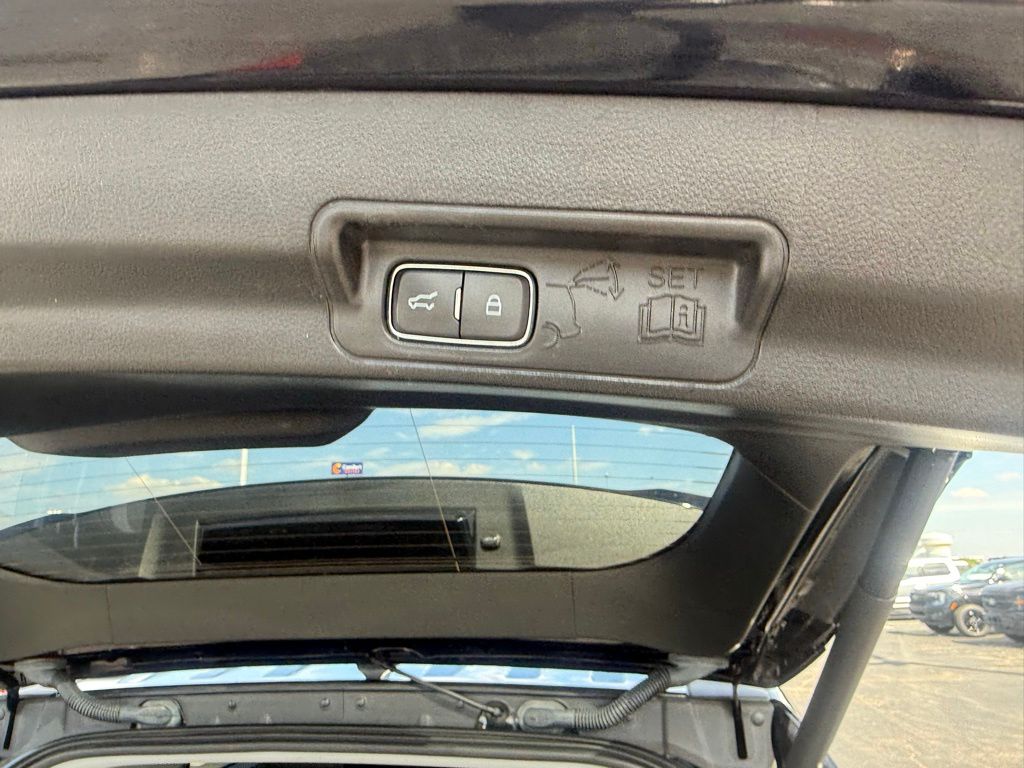 Used 2021 Ford Explorer - photo 19