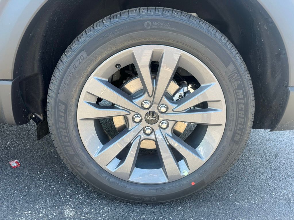 New 2026 Ford Explorer - photo 32