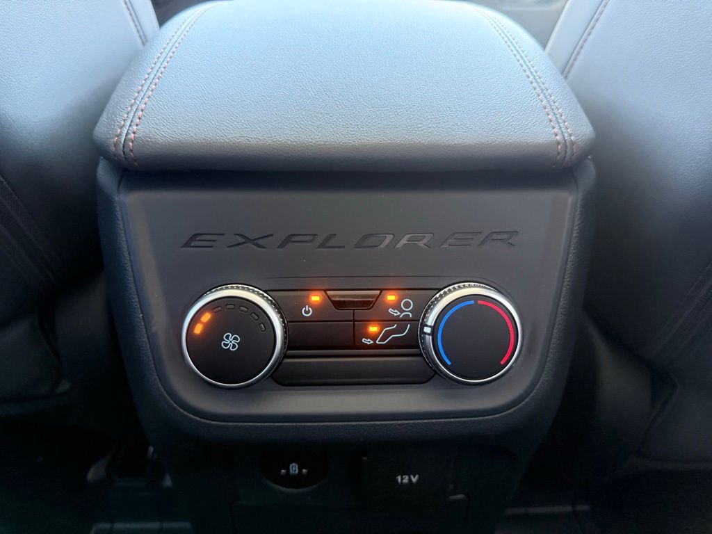 New 2026 Ford Explorer - photo 33