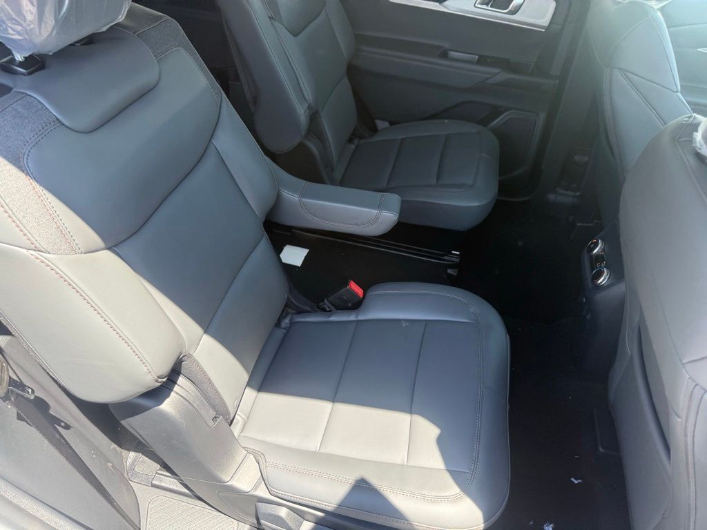 New 2026 Ford Explorer - photo 51