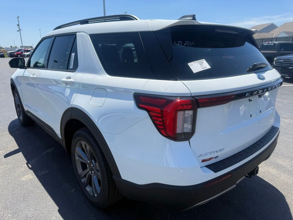 New 2026 Ford Explorer - photo 7