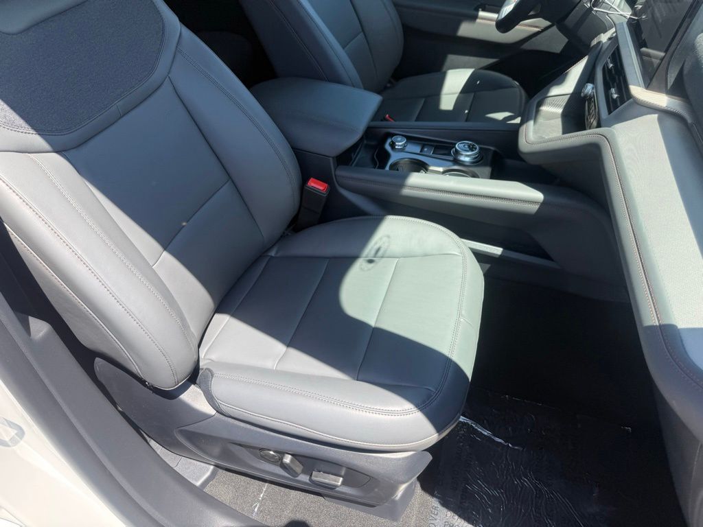 New 2026 Ford Explorer - photo 62