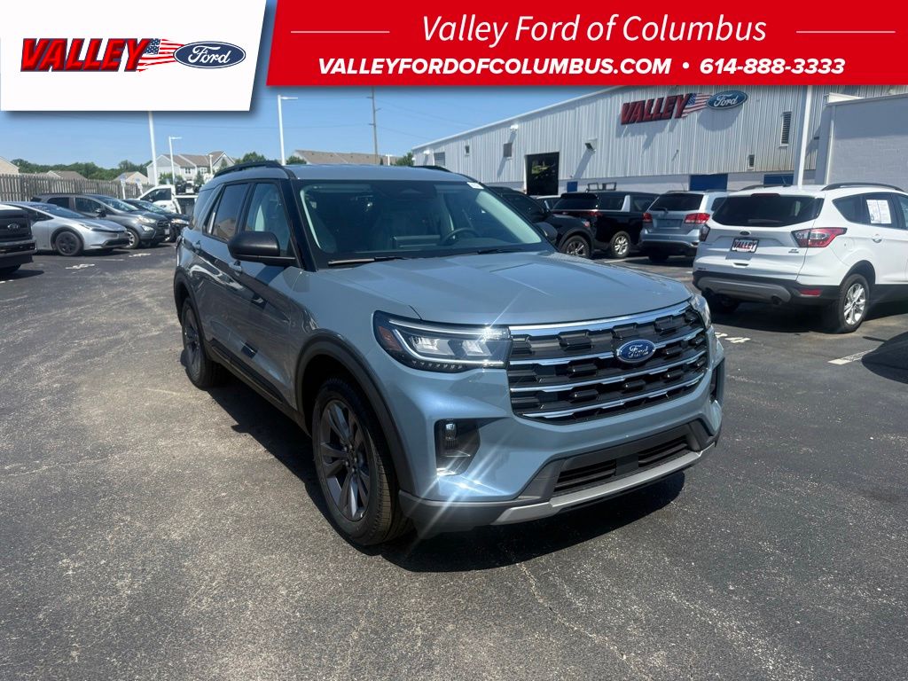 New 2026 Ford Explorer - photo 1
