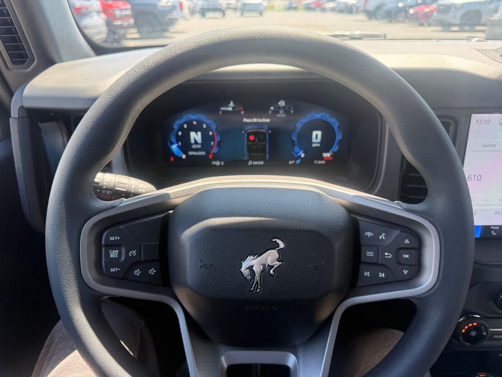 New 2026 Ford Bronco - photo 18