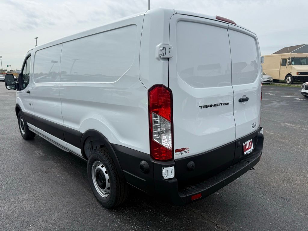 New 2026 Ford Transit 250 - photo 8