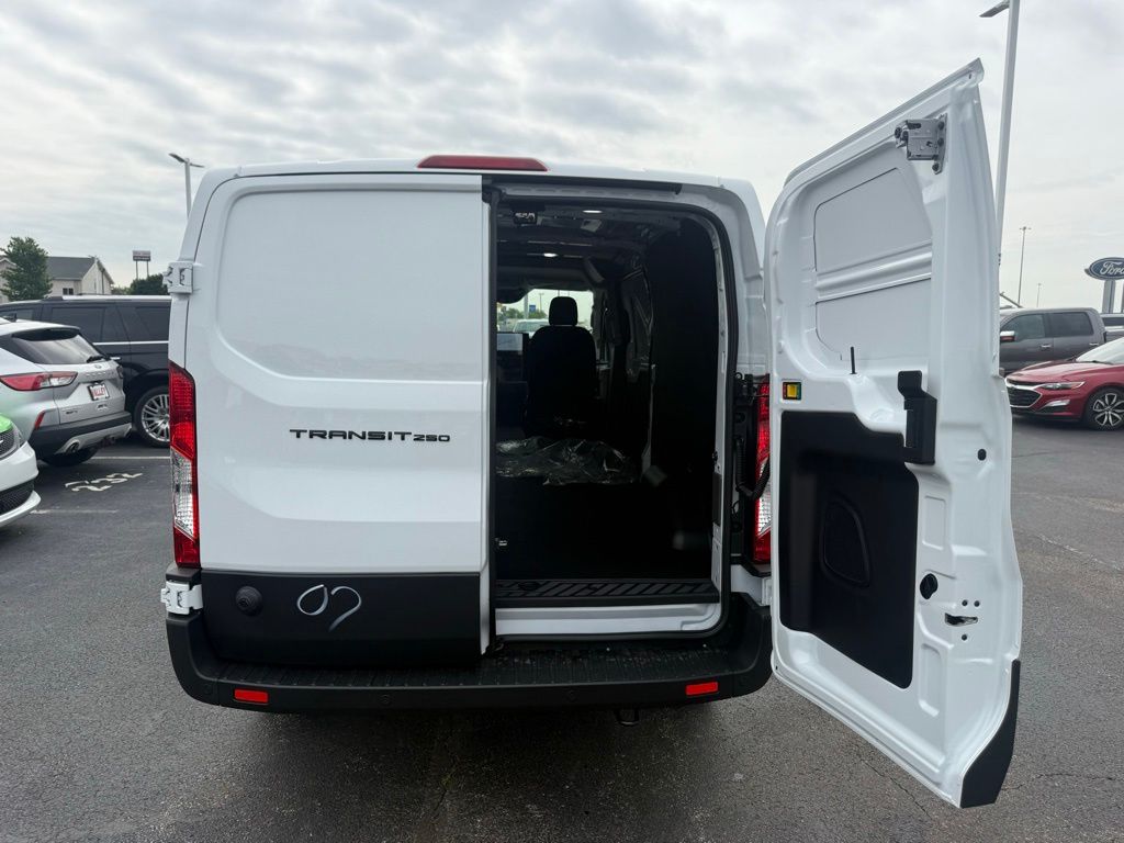 New 2026 Ford Transit 250 - photo 31