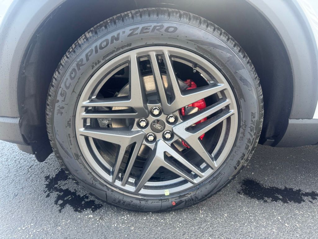 New 2026 Ford Explorer - photo 12