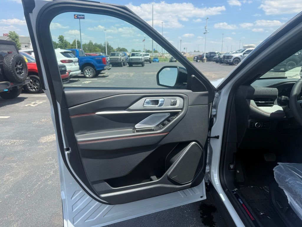 New 2026 Ford Explorer - photo 13