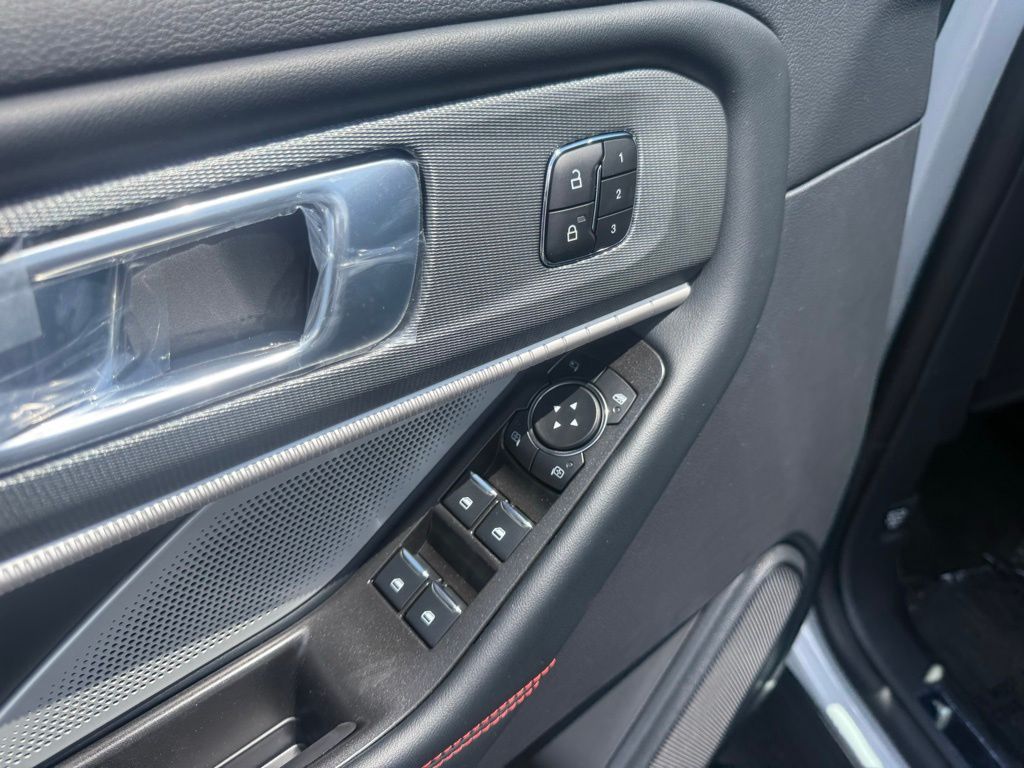 New 2026 Ford Explorer - photo 14