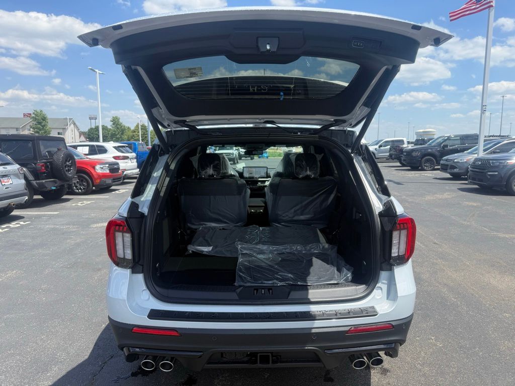 New 2026 Ford Explorer - photo 44
